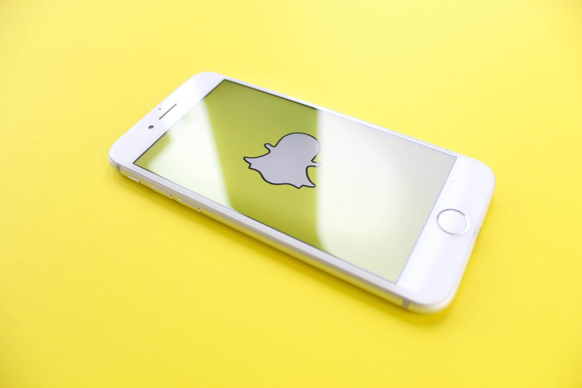 mobile app marketing in snapchat